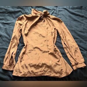 Tie-Neck Long Sleeve Blouse in Dusty Pink